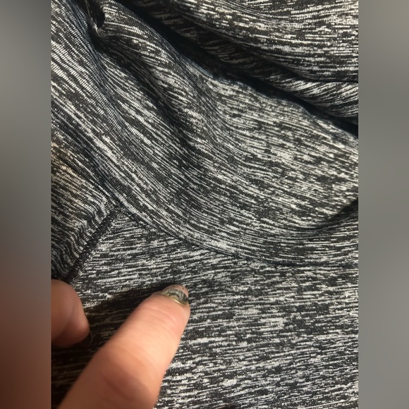 Marc New York Performance high neck sweater w/ pockets& thumb holes -size L - Picture 7 of 14